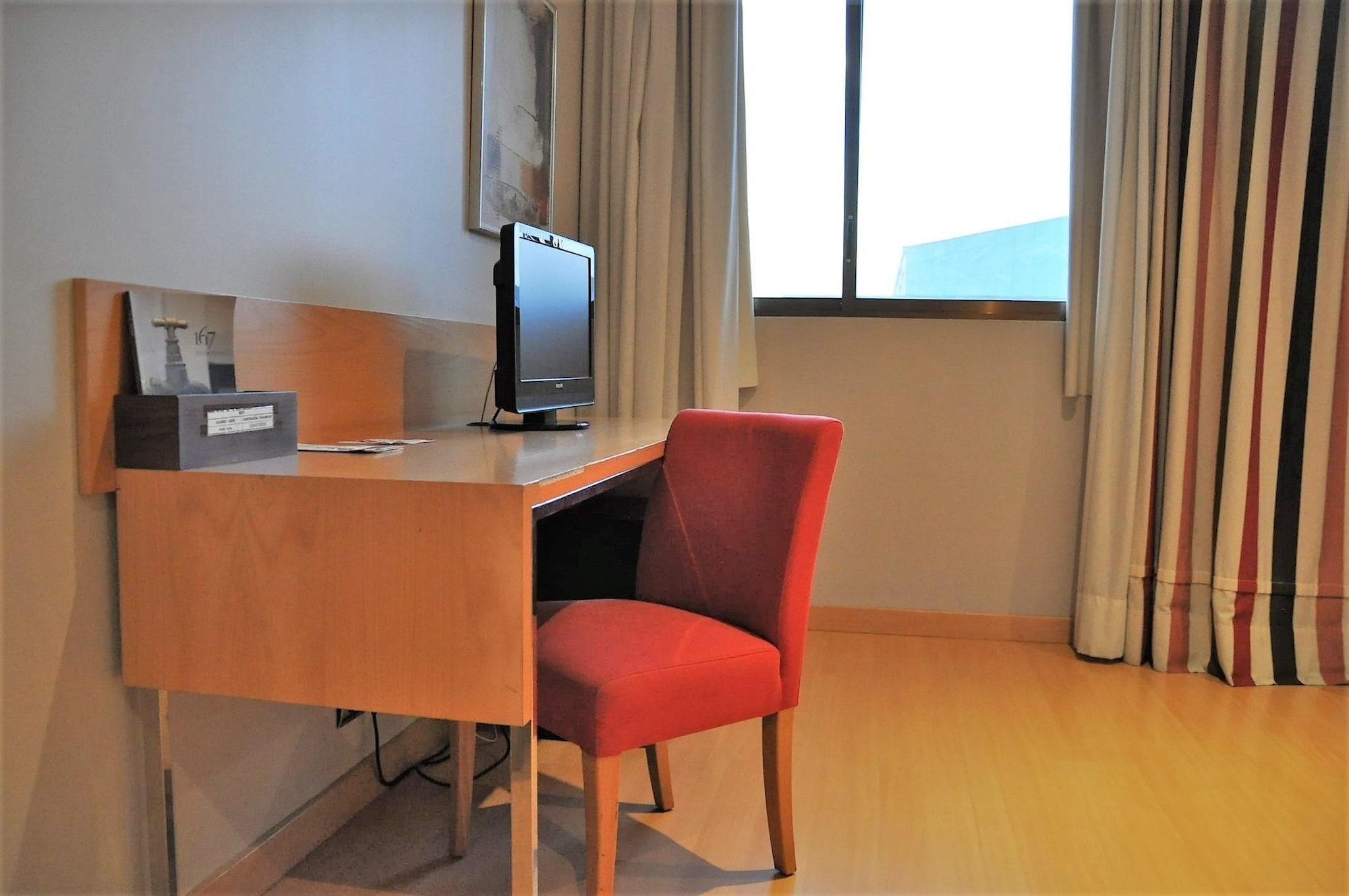 Hotel Feria Valladolid Kültér fotó